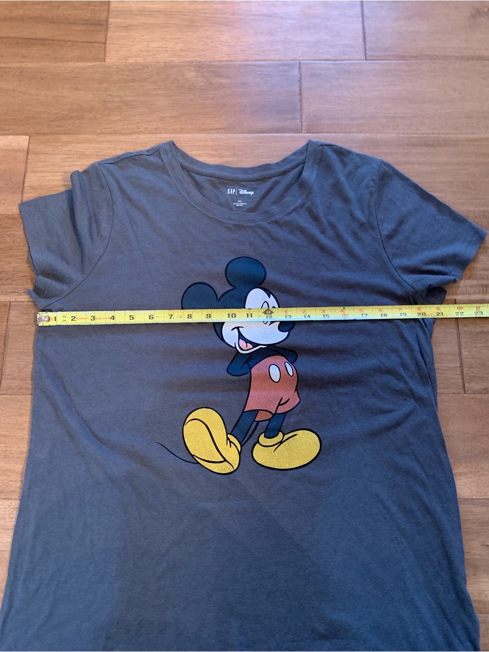 GAP Gray Crewneck Tee with Graphic Detail Mickey Mouse Size XL - Picture 5 of 7